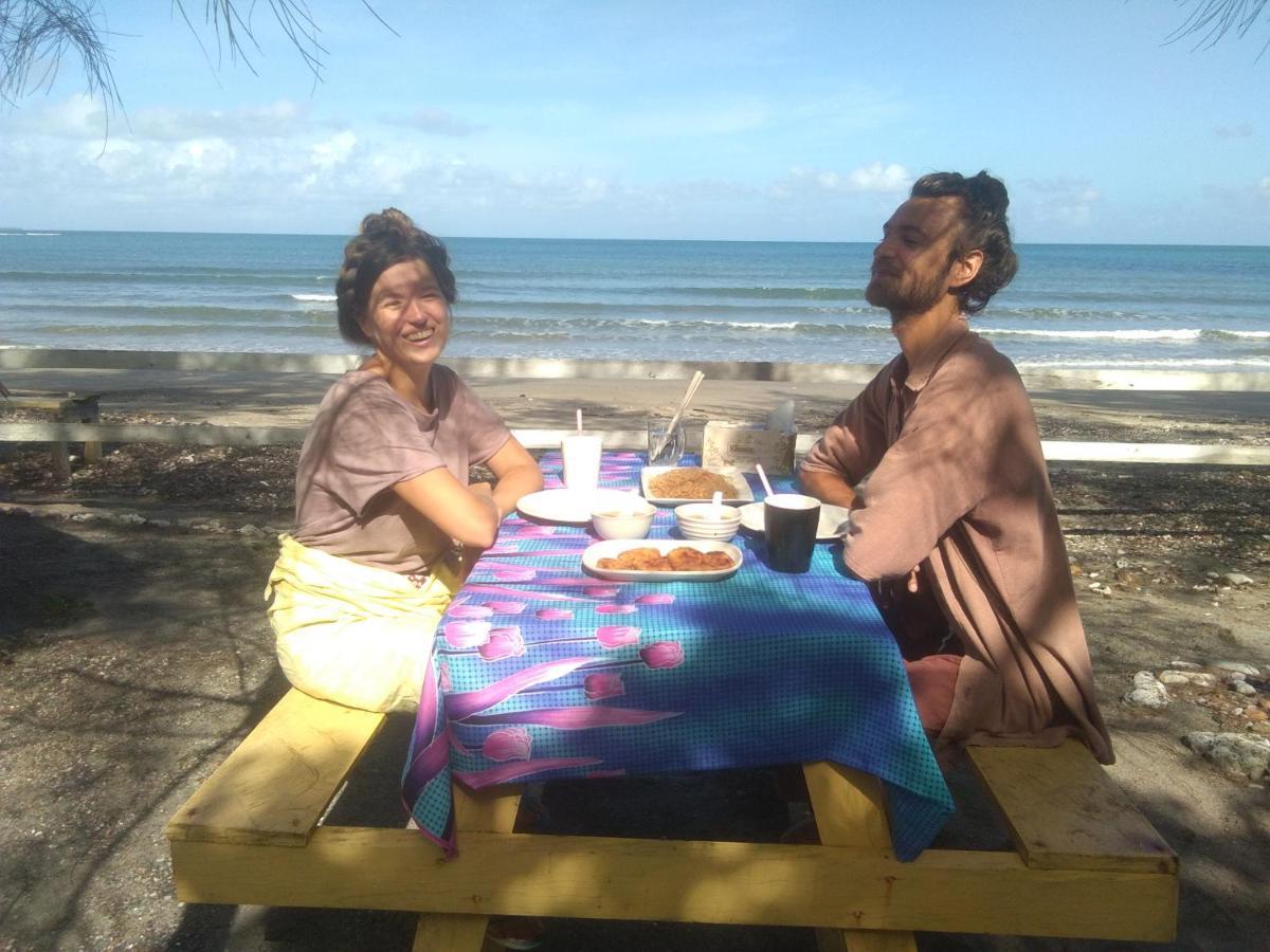 Tammoyo Place Kudat Extérieur photo